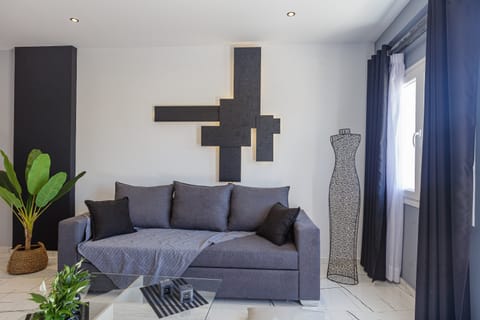 Queens & Princes Apartment in Crete