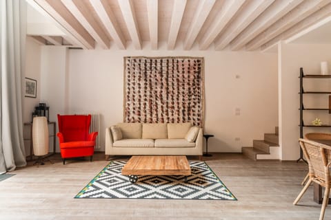 The Little Sand Dune Apartment in Venice