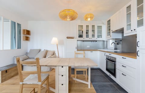 The Paris Mover Apartment in Paris