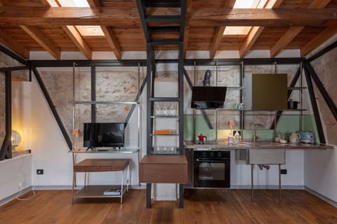 Layers of Stone Apartment in Ostuni