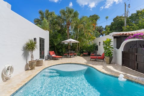 Blue Water & Palm Trees Apartamento in West Palm Beach