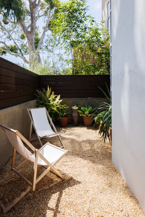 The Artist's Soul Apartment in Venice Beach