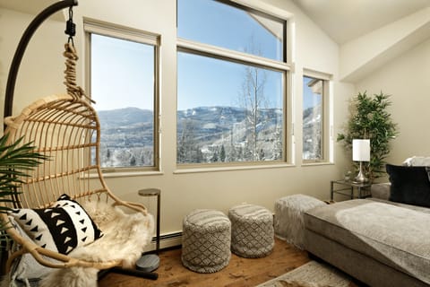 Longspur House in Snowmass Village