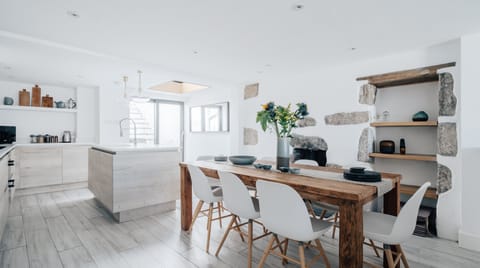 A Sea Of Calm House in Saint Ives