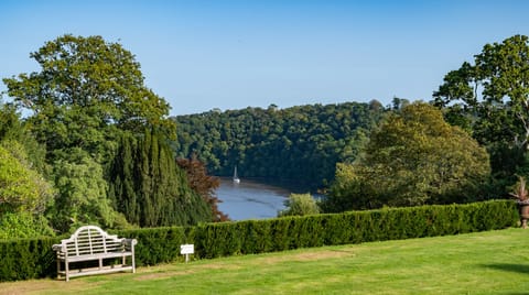 Tamar Hall Villa in West Devon District