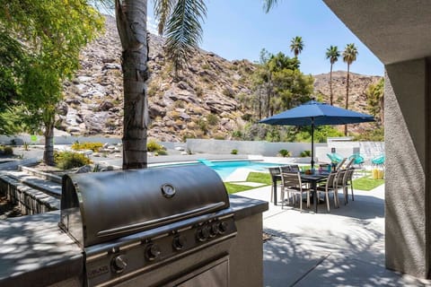 Golden Suncup House in Palm Springs