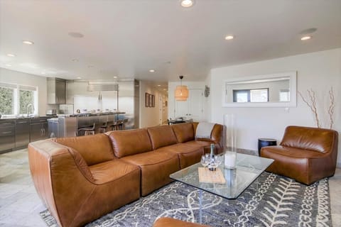 Surfside Villa in Pacific Beach