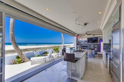 My Blue Ocean Villa in Mission Beach