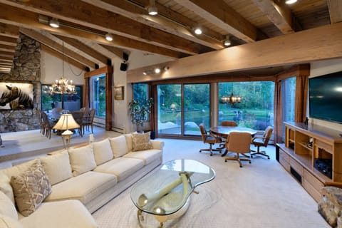 Snow Park House in Snowmass Village