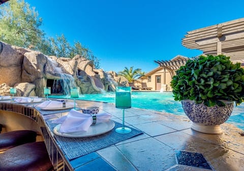Living Large Condo in Paradise Valley