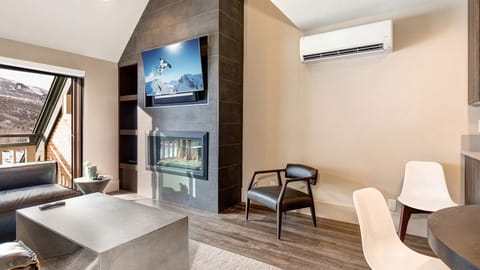 First Tracks Apartment in Park City