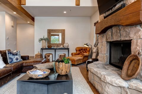 Whitetail Lodge Apartment in Deer Valley