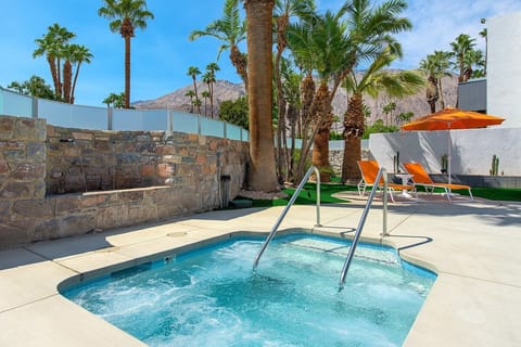 Spring Break Apartment in Palm Springs