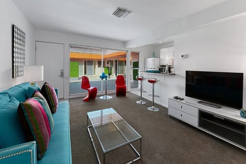 Norma Jean Apartment in Palm Springs