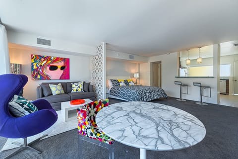 The Wayfarer Way Apartment in Palm Springs