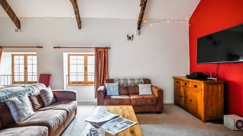 Hen House Hideaway Apartment in West Devon District