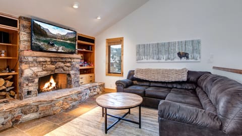 Hot 'n Cold Apartment in Park City