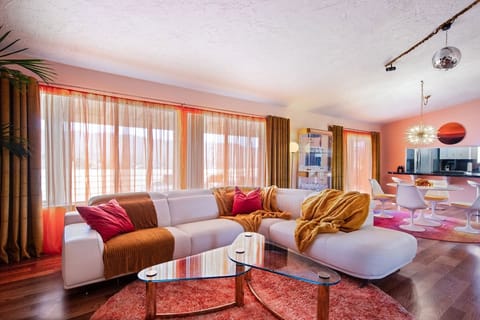 Disco Daydream Apartment in Yucca Valley