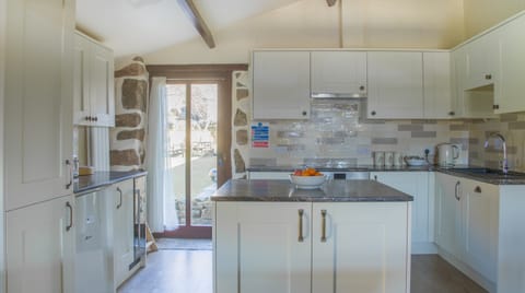 On Water Hill Apartment in Copeland District