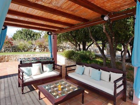 Honeyed Wine Apartment in Crete