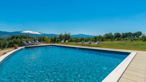 Lavender Lawns Apartment in Tuscany