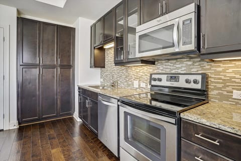 Line Dance Apartment in Austin