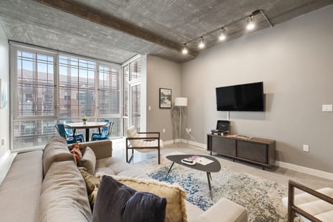 Moonlight Tower Apartment in Austin