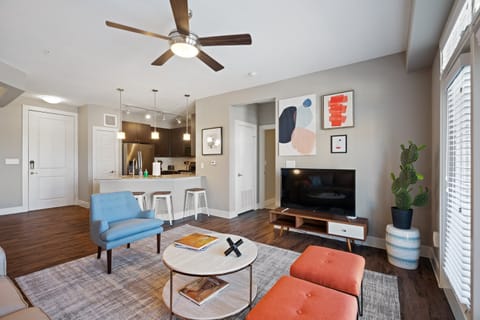 Lone Star Apartment in Frisco