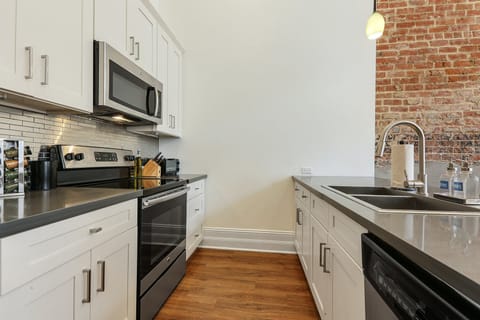 Bebop Apartment in French Quarter