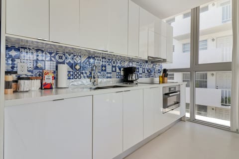 Seasalt Avenue Condo in South Beach Miami