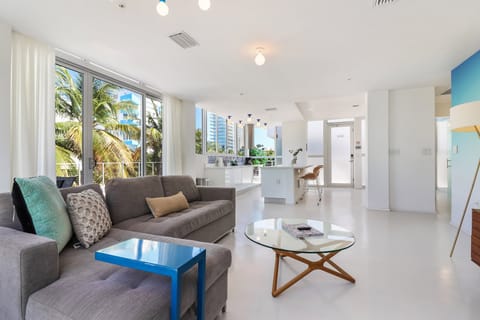 Opal Splash Apartment in South Beach Miami