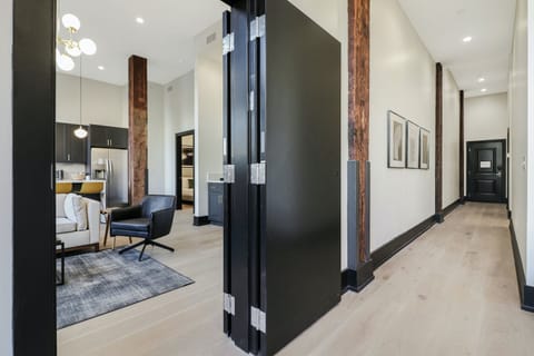 Southern Adventure Condo in Warehouse District