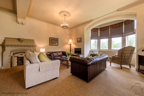 Heart Of The Highlands Condo in Fort Augustus