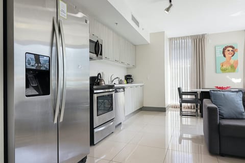 Triumph In The Sun Apartment in Brickell