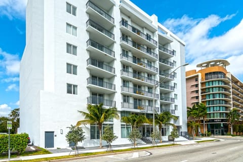 Cool Tunes Apartment in Coral Gables