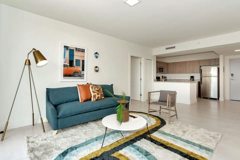 Cool Orange Juice Apartment in Coral Gables