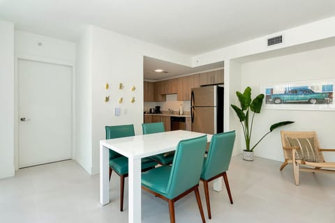 Coco Loco Apartment in Coral Gables