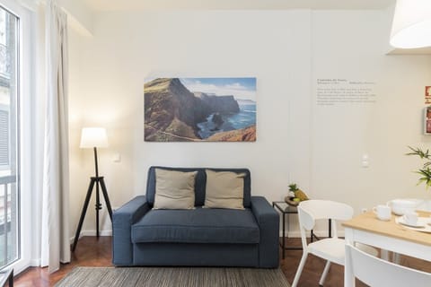 Island Breeze Apartment in Funchal