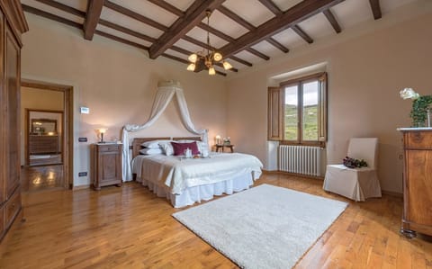 Chapel Bells Apartment in Emilia-Romagna