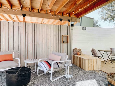 Desert Serenity Cabin in Joshua Tree
