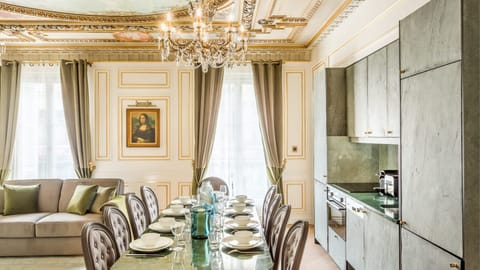 Parisian Pot of Gold Apartment in Paris