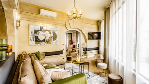 City of Louvre Apartment in Paris