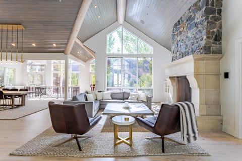 Cottonwood Apartment in Aspen