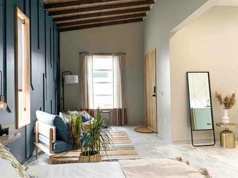 Desert Lily Cabin in Joshua Tree