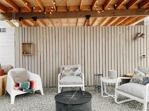 Desert Lily Cabin in Joshua Tree