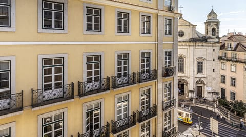 Poetry in Motion Apartment in Lisbon