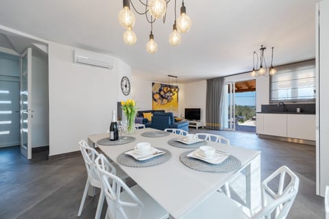 The Green By The Sea Apartment in Šibenik-Knin County, Croatia