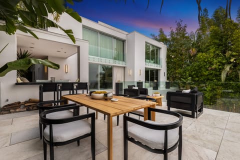 Second Sunset Apartment in West Hollywood