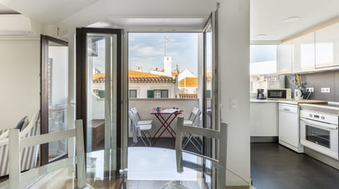 Over Orange Roofs Apartment in Cascais