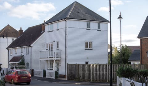 Longshore Drift Apartment in Camber